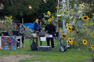 Silent Disco im Gemeinschaftsgarten