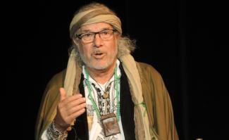 Erzähler mit Turban