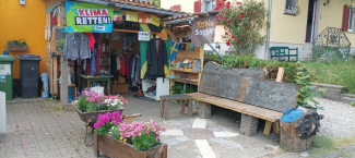 Unsere Casita mit Sitzgelegenheit